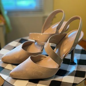 The Limited Closed Toe Heel Tan/Nude